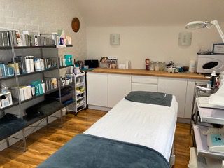 your-skin-expert-treatment-room
